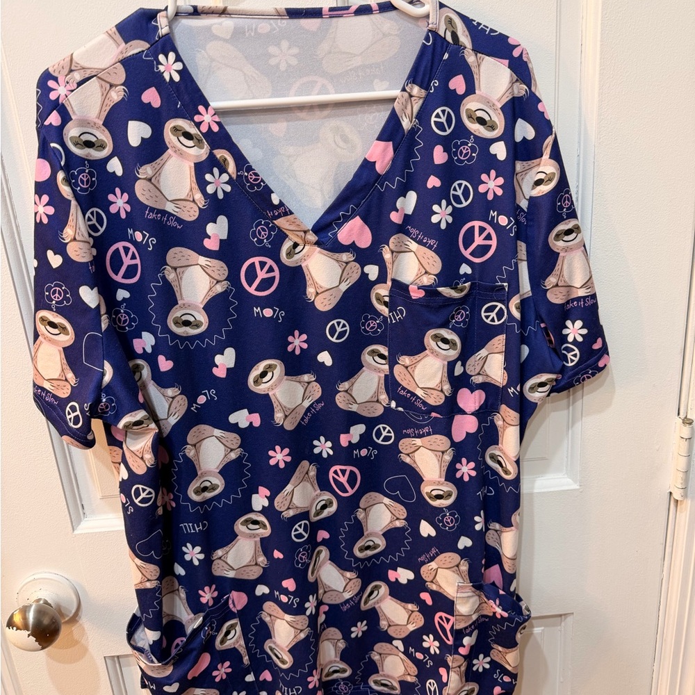 Sloth Print Scrub Top plus size stretchy